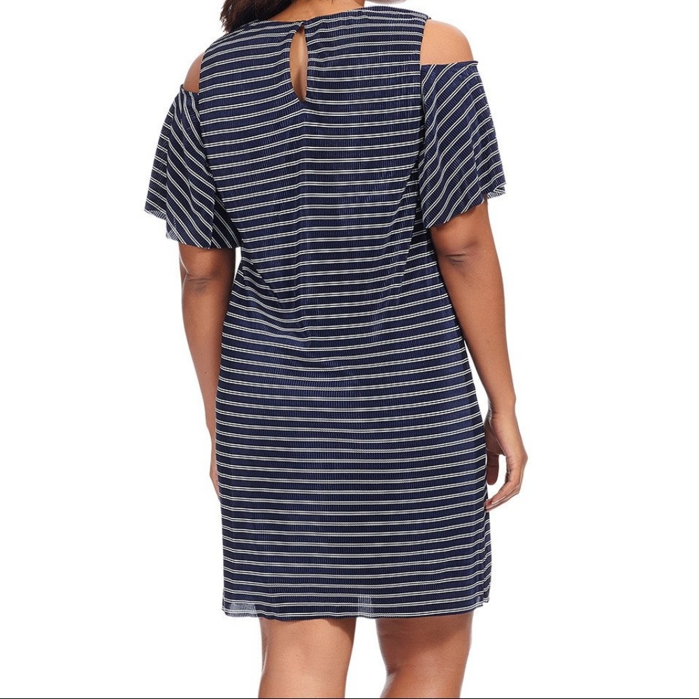❗5 For $2️⃣5️⃣ Bundle Sale❗️ London Times Navy&White Stripe Cold Shoulder Dress - Picture 4 of 4